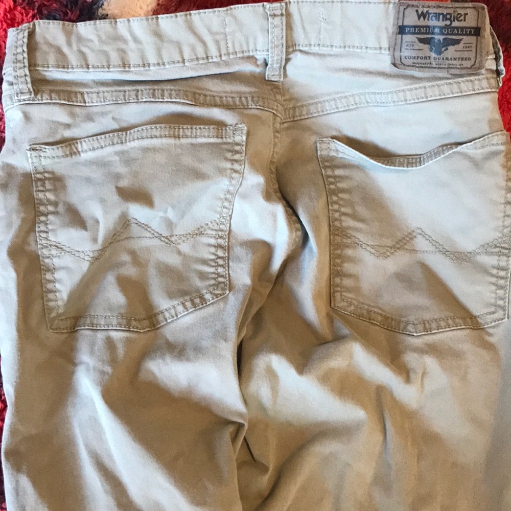 Men khakis - Picture 2 of 3